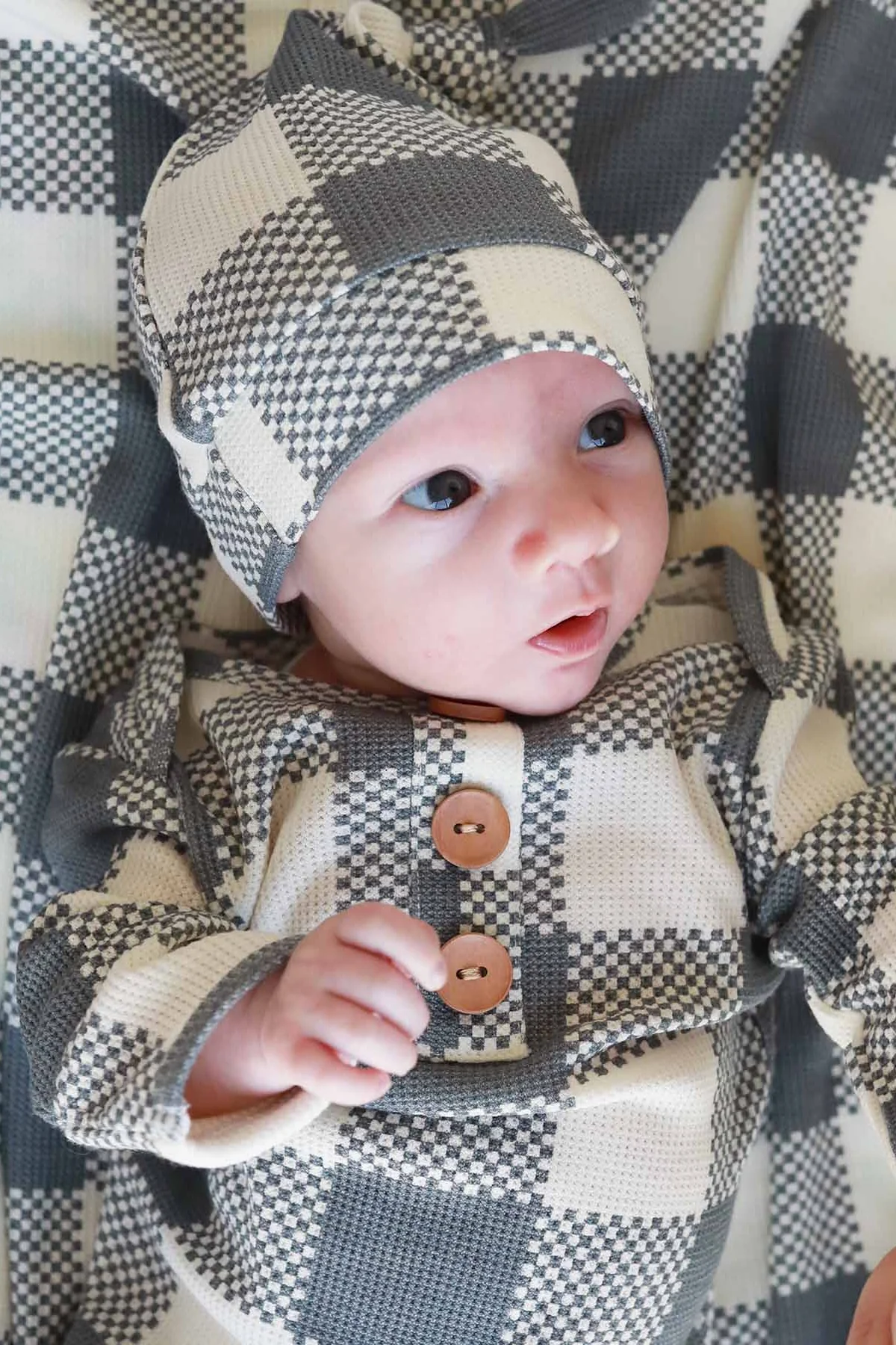 Big Check Bamboo Waffle Newborn Baby Knot Gown & Hat Set | Denim - Image 8