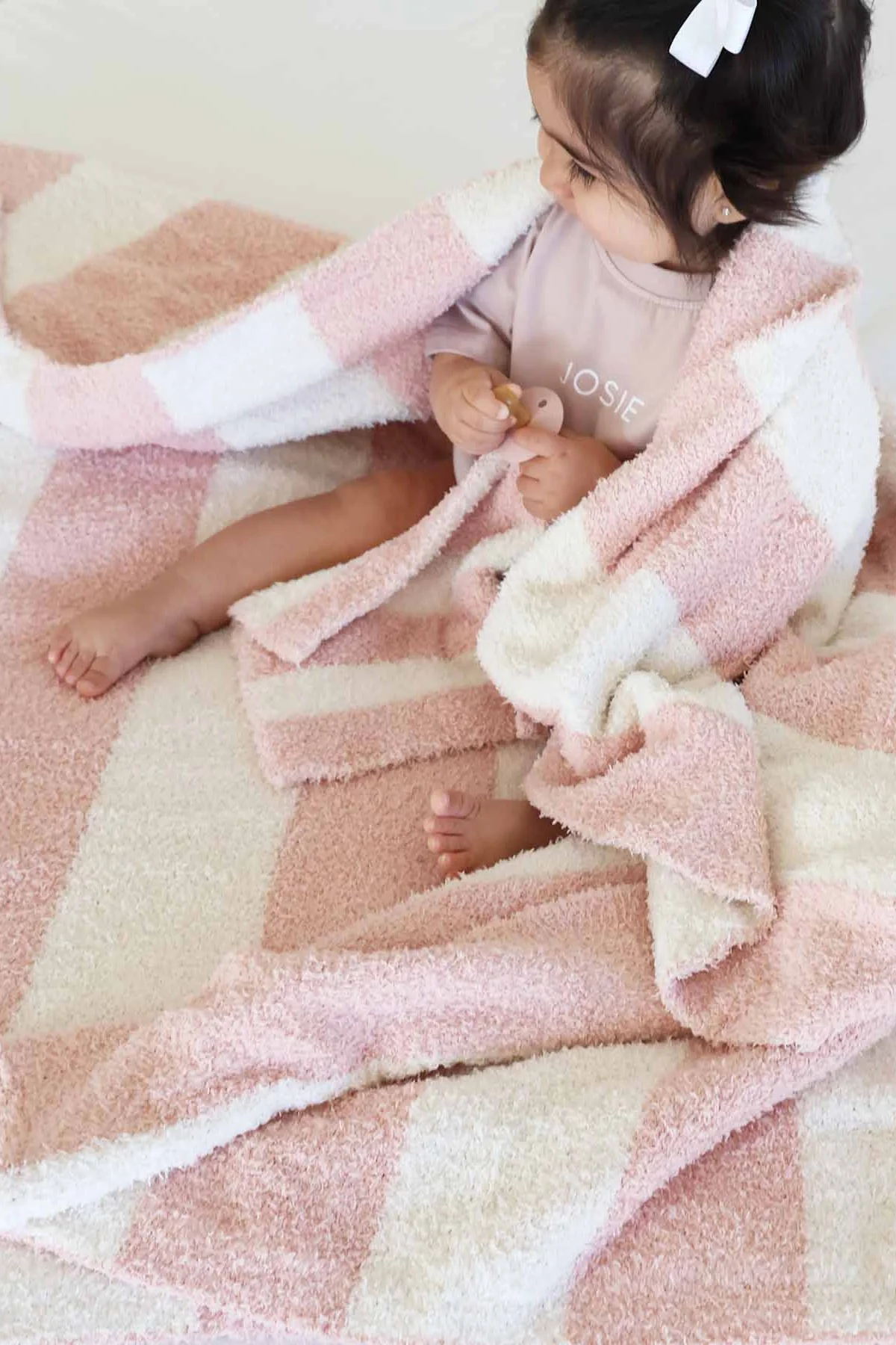 CuddleLane™ Luxe Blankets | Stripe - Image 5