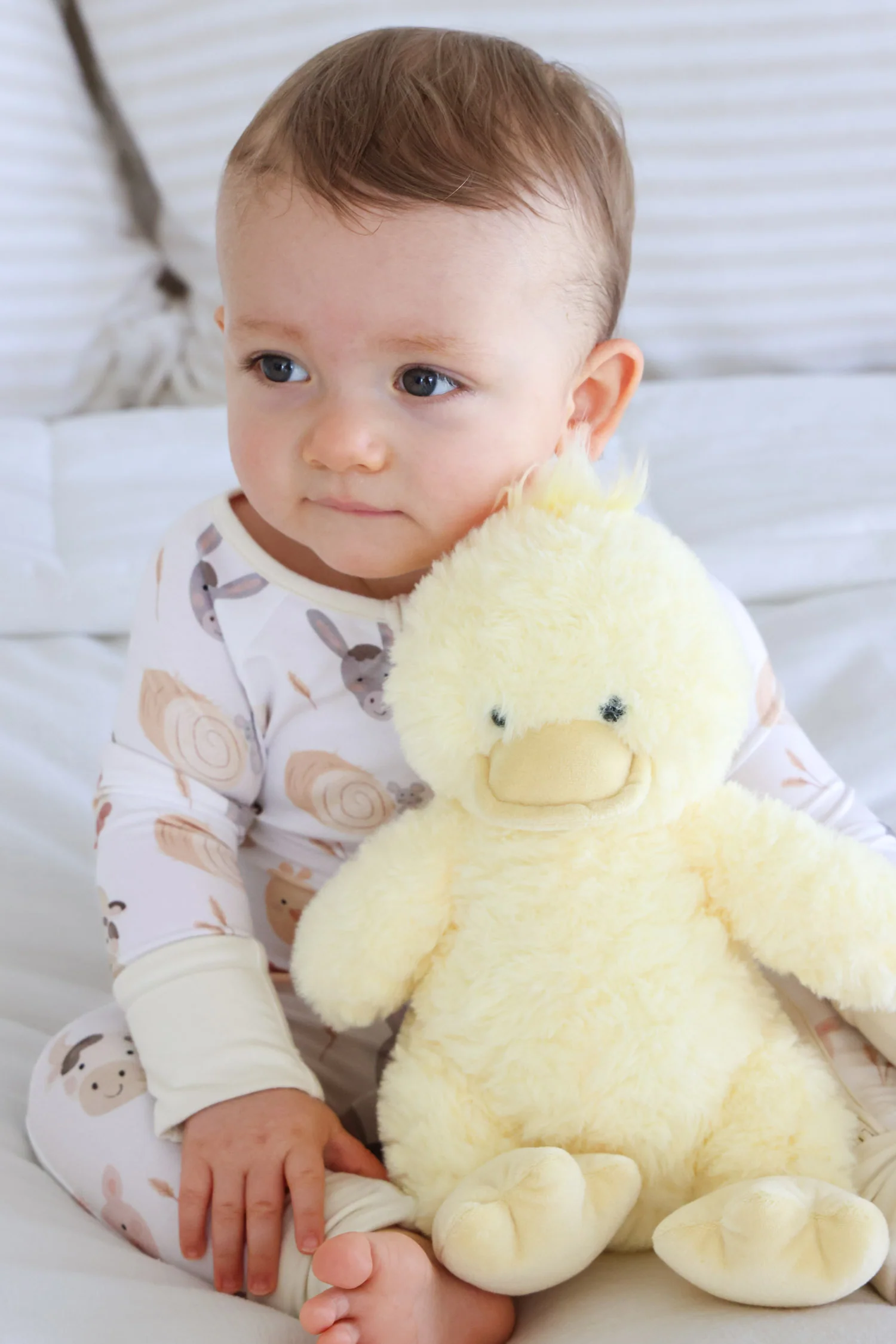 Large Cuddle Plush Friends | Dilly Duck - Image 2