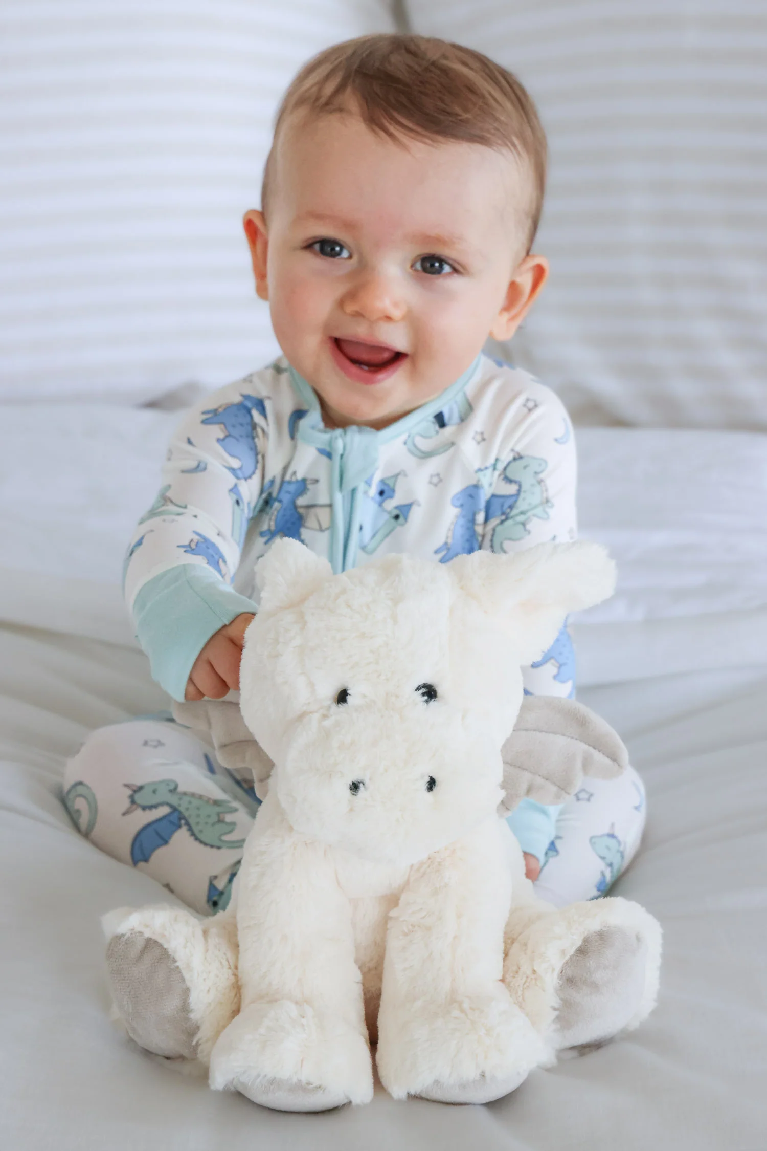 Large Cuddle Plush Friends | Dreamy Dragon - Image 10