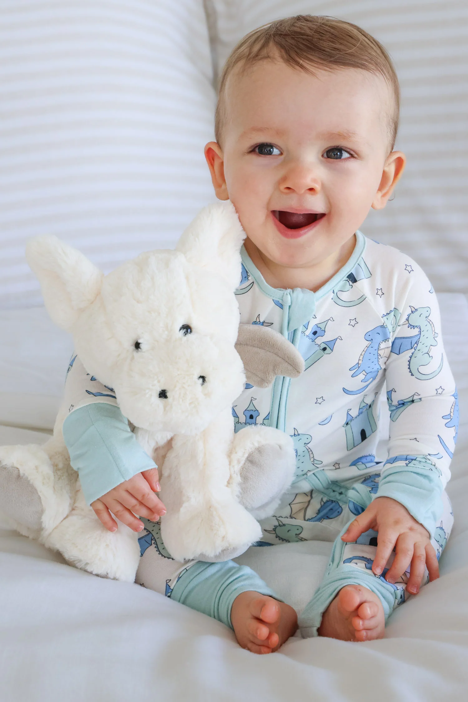 Large Cuddle Plush Friends | Dreamy Dragon - Image 5