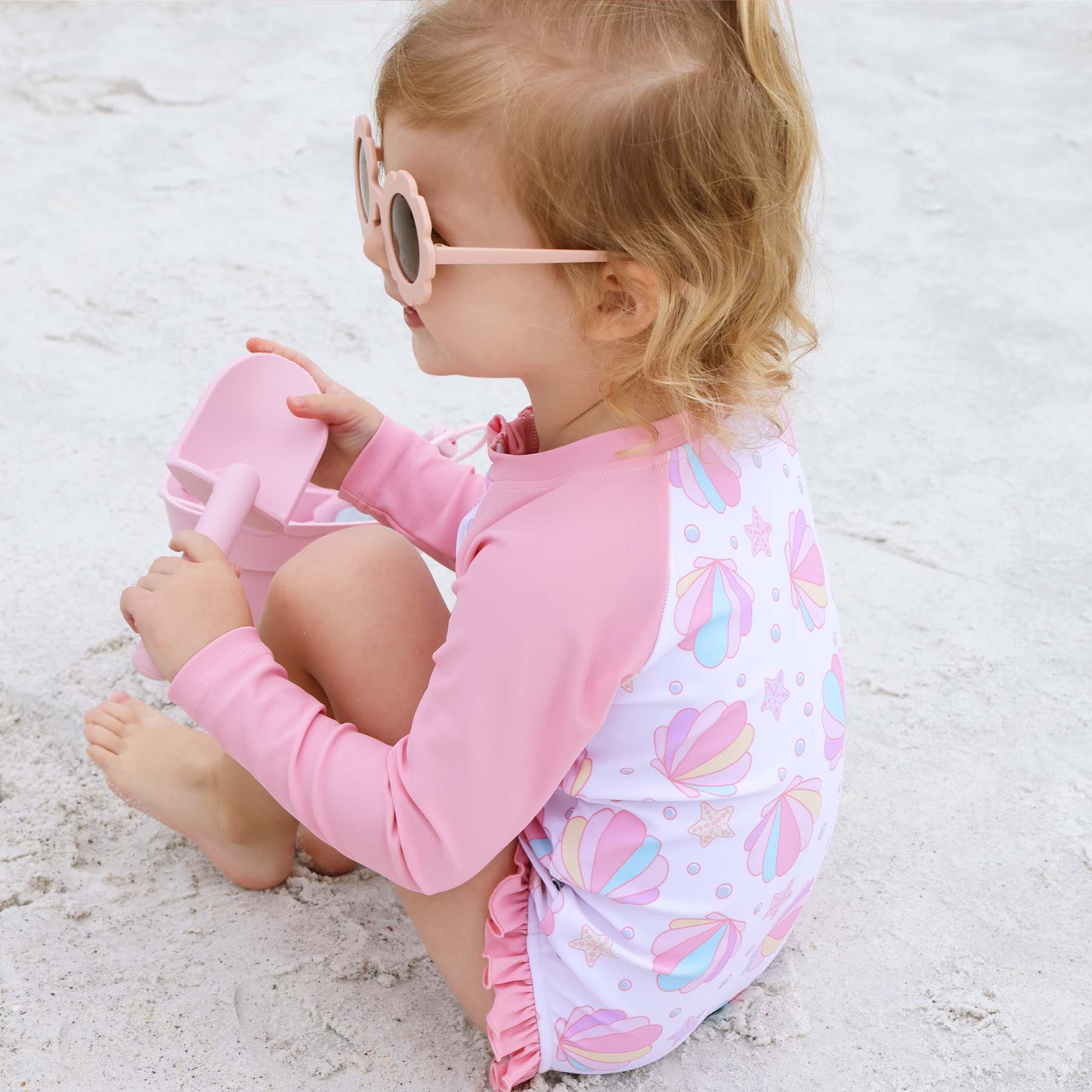 Long Sleeve Rash Guard with Front Zipper | Shell Yeah! - Image 10