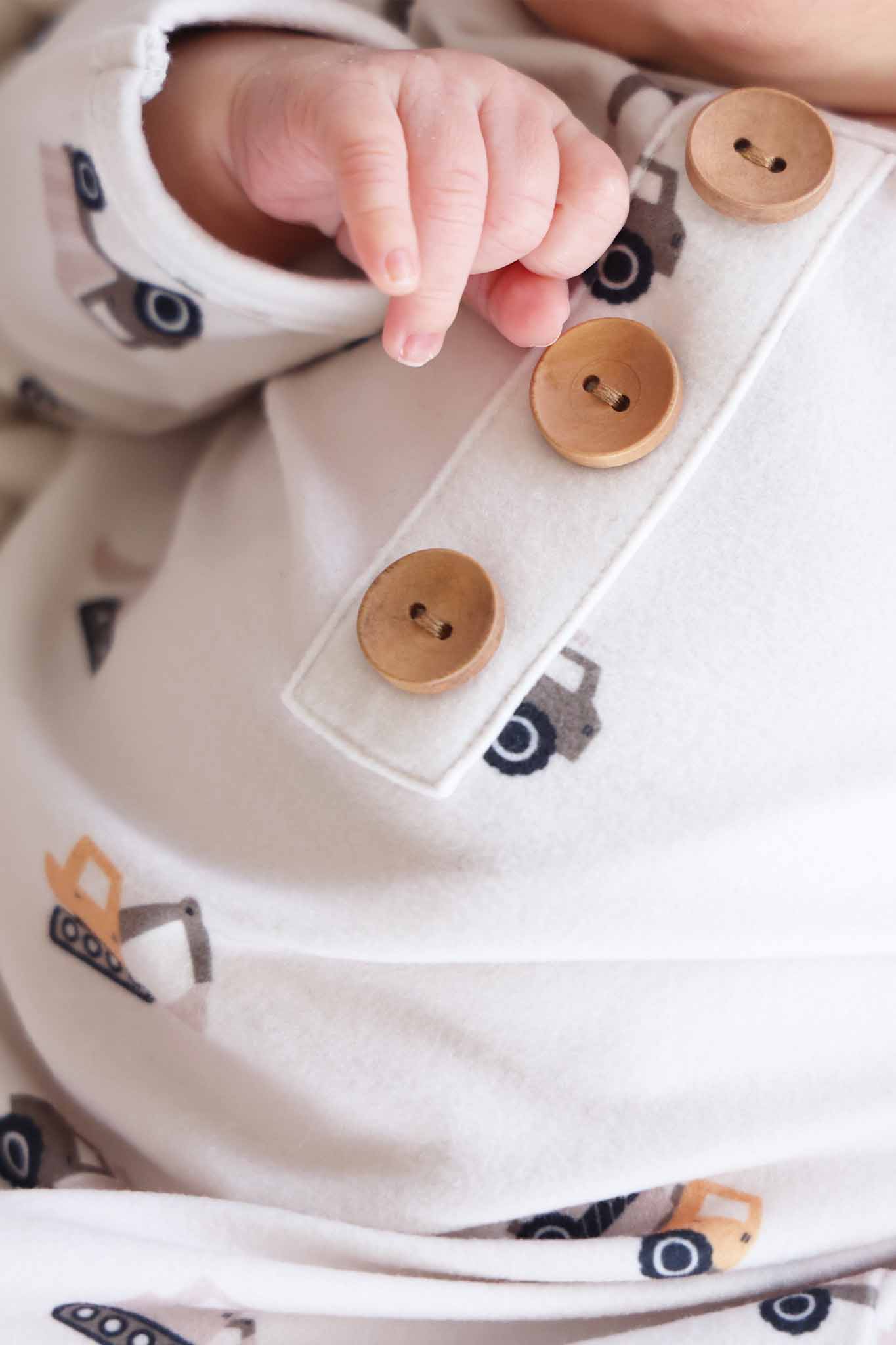 Newborn Baby Knot Gown & Hat Set | Little Builder - Image 5