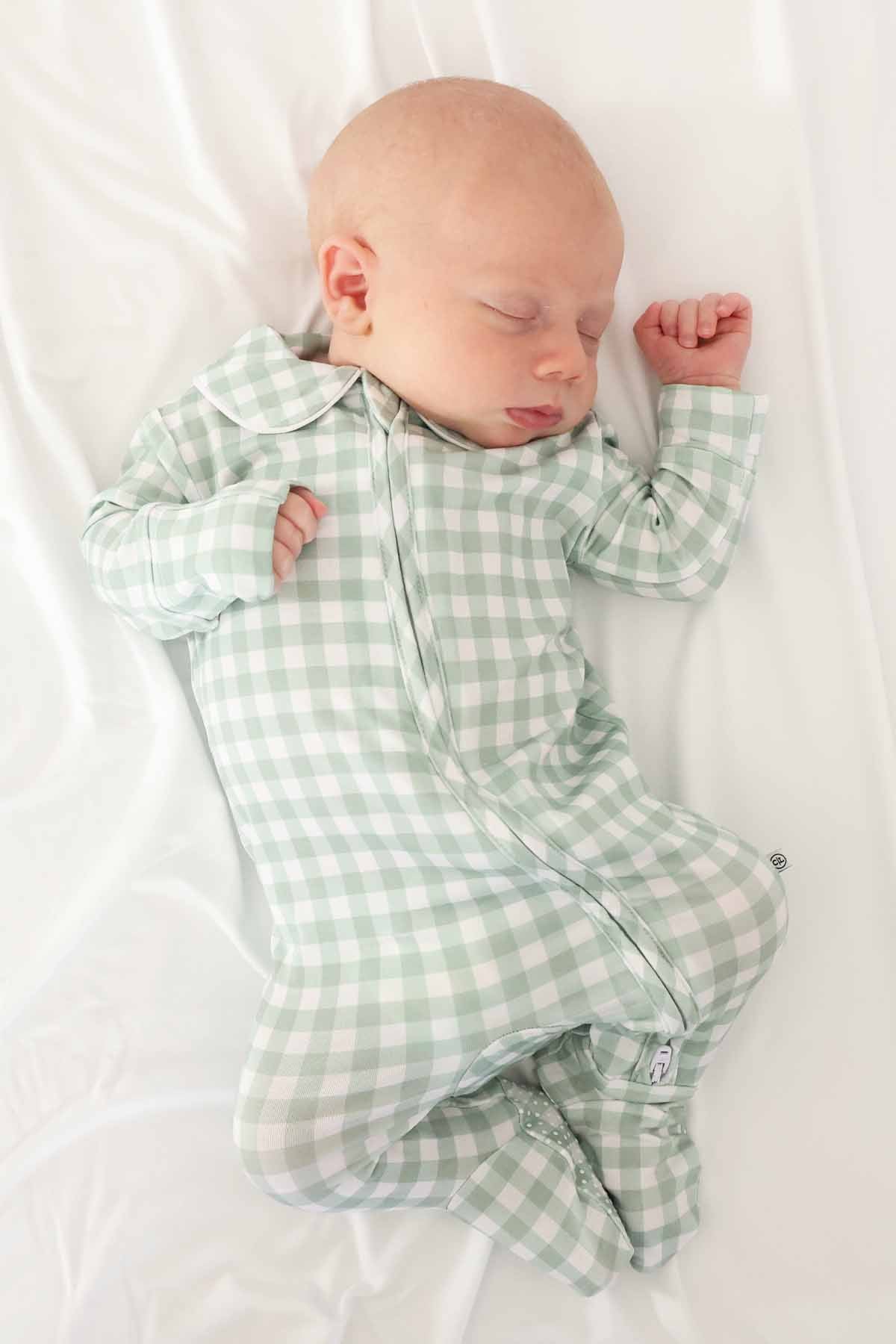 Peter Pan Collar Zipper Footie - Image 19