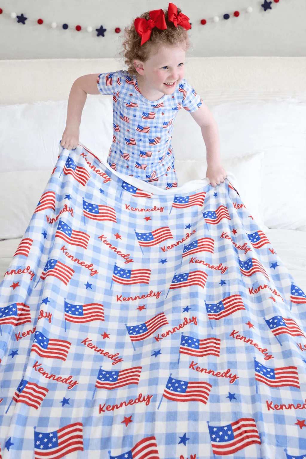 Personalized Kids Blanket | Star-Spangled Picnic - Image 4